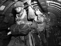 D-Day-paratroopers