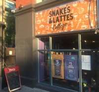 Snakes & Lattes board game café