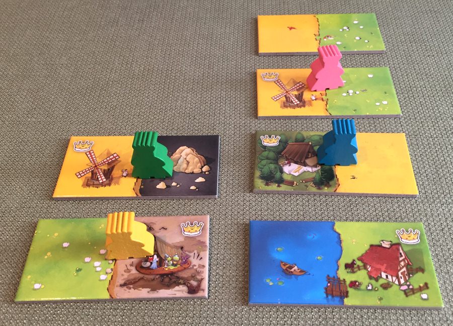 Kingdomino Review - Award Winning Board Game of Year 2017 