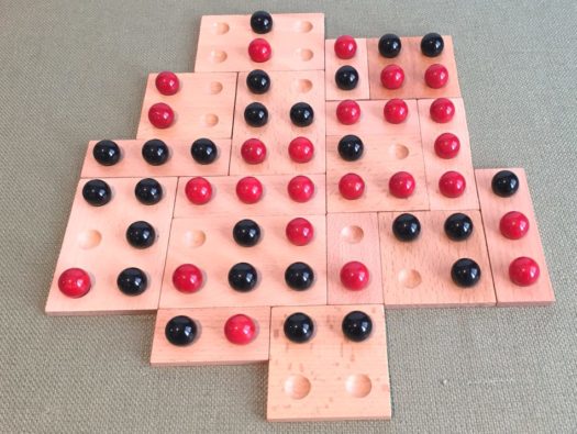 Kulami board game