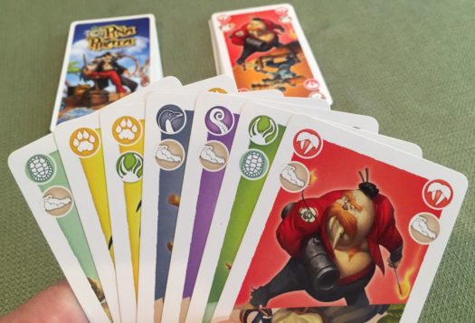 Piña Pirata card game