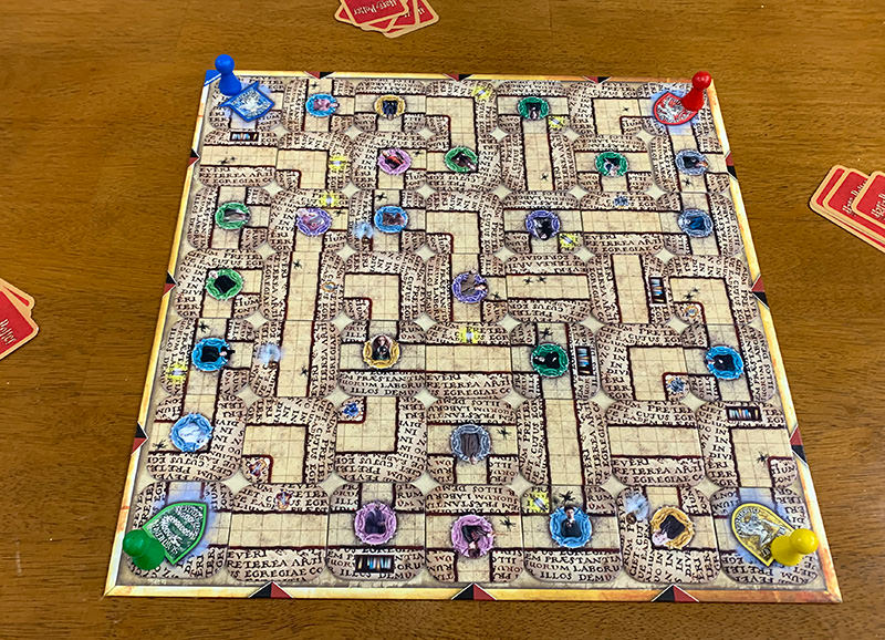 Harry Potter maze-shifting fun - The Board Game Family