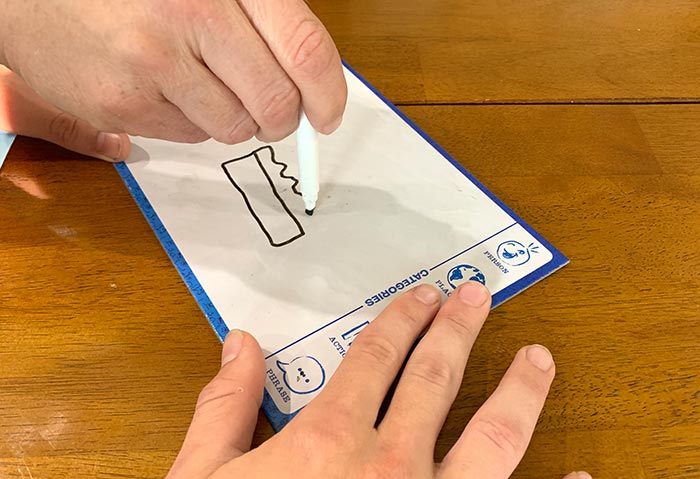  USAOPOLY Telestrations Upside Drawn