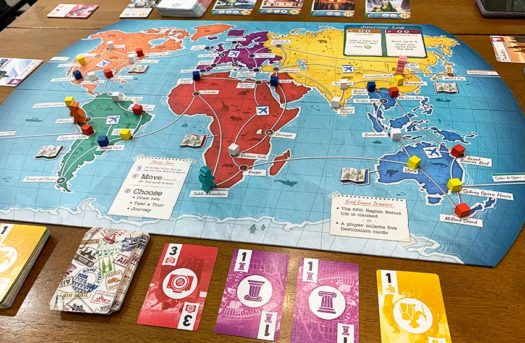 Trekking the World board game