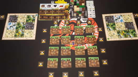 Minecraft Builders and Biomes board game